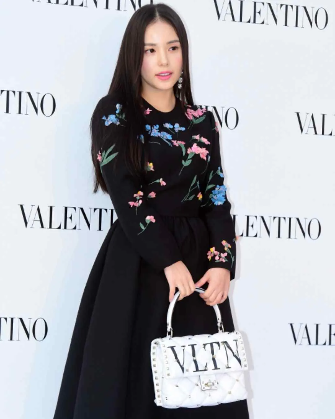 Min Hyo Rin - min-hyo-rin-sexy-15.webp